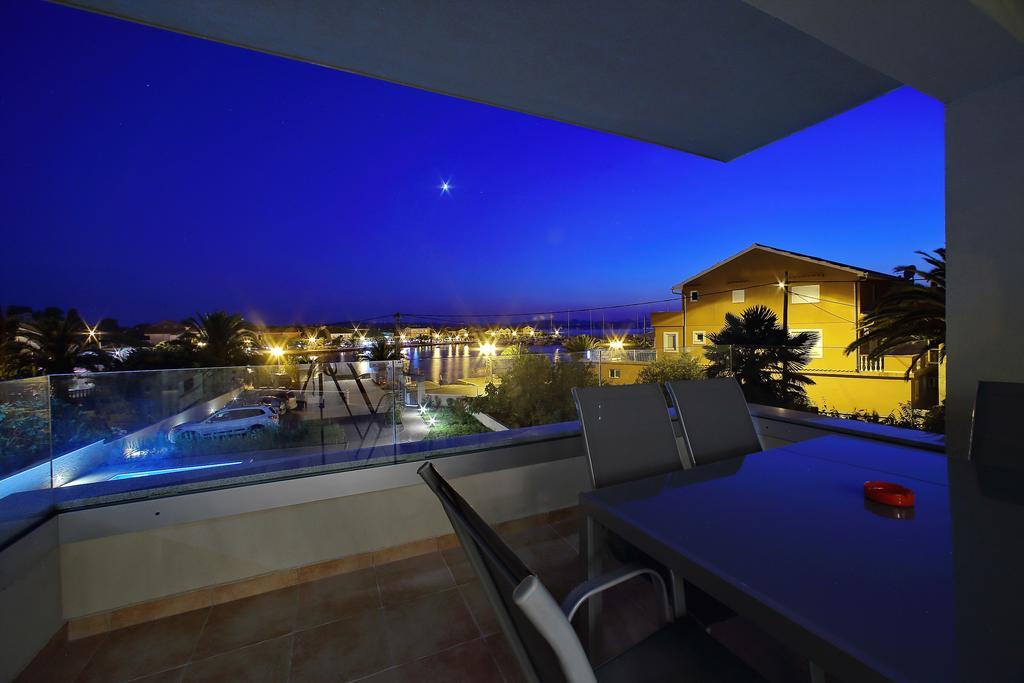 Luxury Apartments Sikiric With Fantastic View On The Sea บาร์บินเย ภายนอก รูปภาพ
