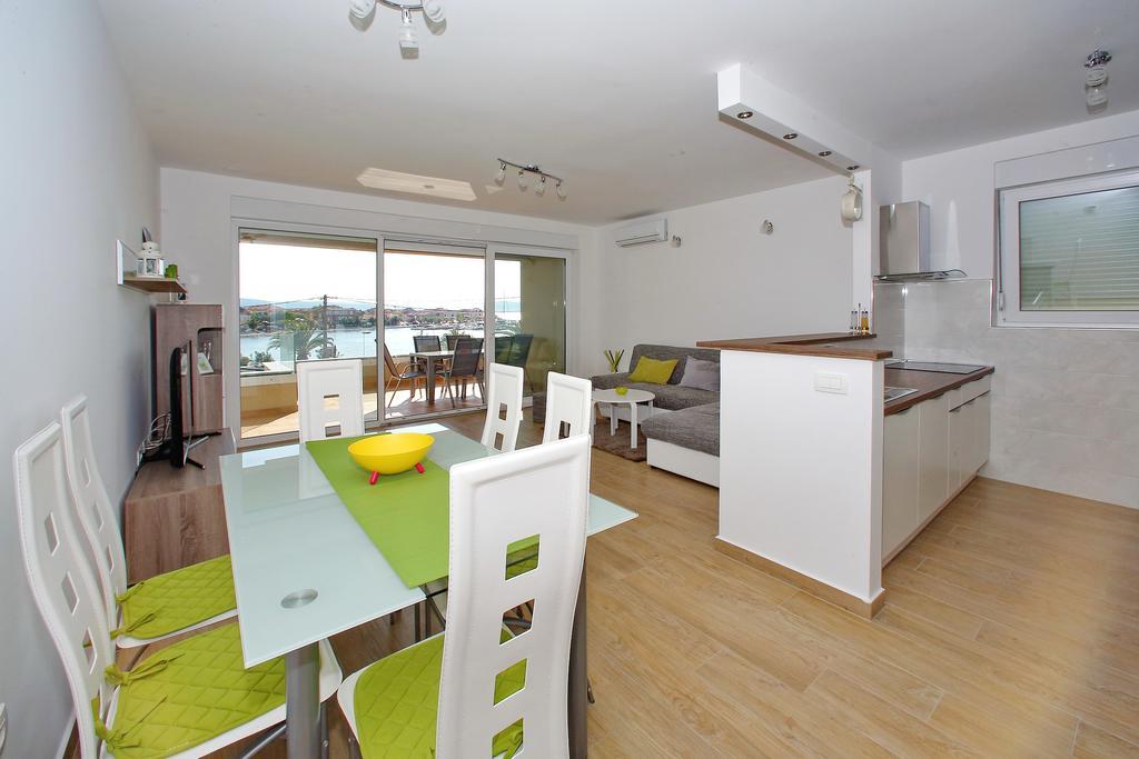 Luxury Apartments Sikiric With Fantastic View On The Sea บาร์บินเย ภายนอก รูปภาพ